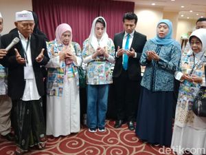 Khofifah-Emil Doa Bersama Jelang Debat Kedua Pilgub Jatim