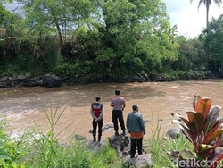 Siswa Madrasah di Tasikmalaya Hilang Terseret Arus Sungai Citanduy