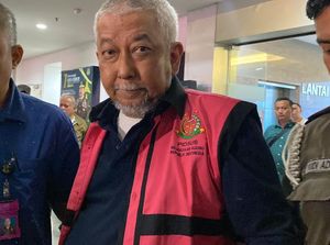 Eks Dirjen Kemenhub Didakwa Terima Rp 2,6 M di Kasus Korupsi Jalur KA Eks Dirjen Kemenhub Didakwa Terima Rp 2,6 M di Kasus Korupsi Jalur KA