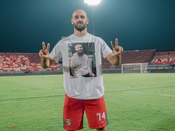 M Rashid Dedikasikan Kemenangan Persebaya untuk Saudara Bebas dari Penjara