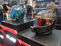 NJS Rilis Helm Carbon Composite Shell, Harga Mulai Rp 2,8 Juta