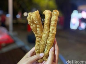 Nyam! 5 Jajanan Gurih Legendaris Ini Ada di Pucuk Coolinary Festival 2024 Nyam! 5 Jajanan Gurih Legendaris Ini Ada di Pucuk Coolinary Festival 2024
