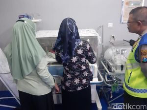 Kondisi Miris Bayi yang Dibuang di Atap Rumah Warga Surabaya