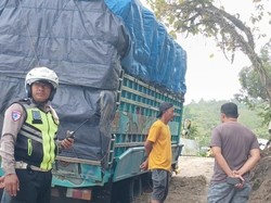 Poros Maros-Bone Macet Imbas Truk Mogok, Pengendara Diimbau Cari Jalur Lain