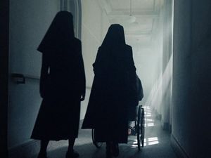 Sebelum Dark Nuns, Perlu Nonton The Priests Dulu Gak Sih? Sebelum Dark Nuns, Perlu Nonton The Priests Dulu Gak Sih?