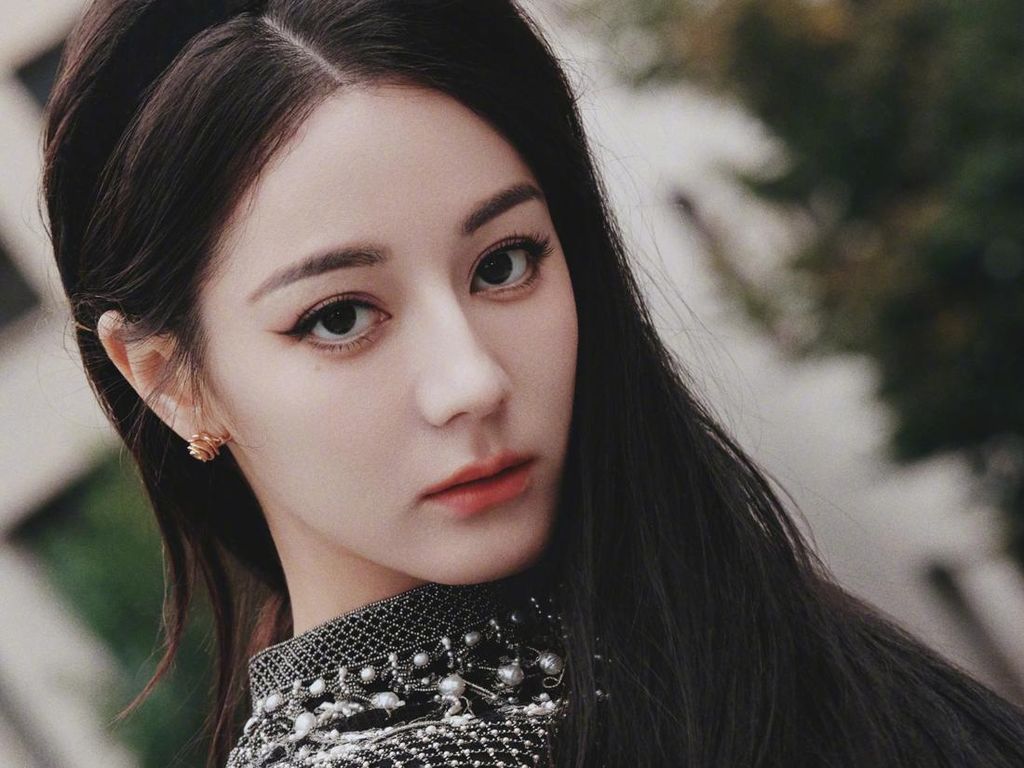 Dilraba Dilmurat Masih Paling Cantik di China Dilraba Dilmurat Masih Paling Cantik di China