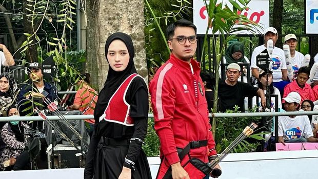 Inara Rusli dan Ricky Harun
