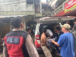 Gagal Menyalip, Pemotor Jatuh dan Tertabrak Bus di Bangka Jaksel