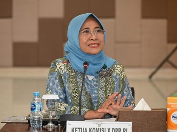 Komisi X DPR Soroti Carut Marut PCMB 2026 Jabar: Jadi Evaluasi Penyelenggara