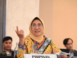 Paradoks PTN Diungkap Ketua Komisi X DPR, Kuantitas Membesar tapi Kualitas Menurun