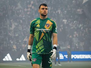 4 Prestasi Membanggakan Maarten Paes Bareng FC Dallas 4 Prestasi Membanggakan Maarten Paes Bareng FC Dallas
