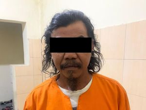 Pengepul Judi Online di Lawang Malang Diringkus