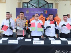 Begini Modus Sopir Tangki Jual BBM Subsidi ke Warga di Jambi