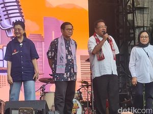 Sapa Relawan di GBK, Pramono-Rano Dengar Curhatan hingga Nyanyi Bareng