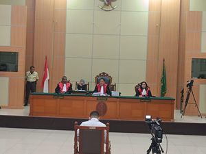 Video: Pro-Kontra Yudha Arfandi Divonis 20 Tahun Bui Video: Pro-Kontra Yudha Arfandi Divonis 20 Tahun Bui
