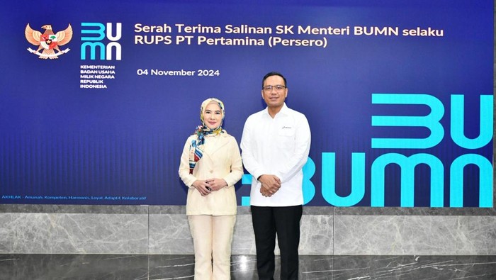 Simon Aloysius Mantiri Kaprikornus Dirut Pertamina Gantikan Nicke Widyawati Simon Aloysius Mantiri Kaprikornus Dirut Pertamina Gantikan Nicke Widyawati