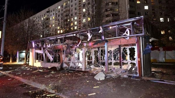 Supermarket Hancur Dibom Rusia