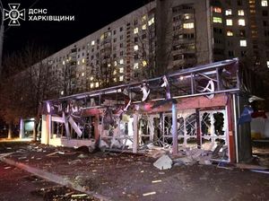 Supermarket Hancur Dibom Rusia