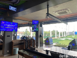 Di Tempat Ini Bisa Belajar Main Golf Sambil Nongkrong Santai Di Tempat Ini Bisa Belajar Main Golf Sambil Nongkrong Santai