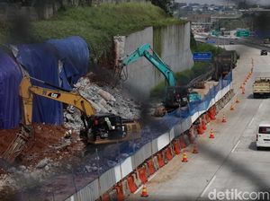 Turap Tol Serpong-Cinere yang Jebol Diperbaiki