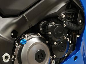 Mengenal Baut Titanium yang Jadi Tren Modifikasi Anak Motor