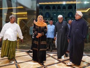 Khofifah Puji Fasilitas Pembelajaran Berteknologi Tinggi di Ponpes Dalwa