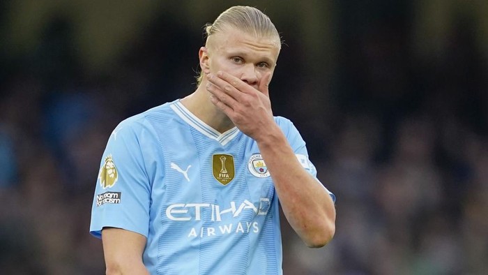 Manchester Citys Erling Haaland reacts during the English Premier League soccer match between Manchester City and Arsenal at the Etihad stadium in Manchester, England, Sunday, March 31, 2024. (AP Photo/Dave Thompson)