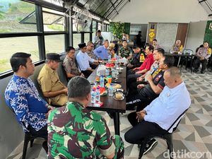 Pendukung Sukses Diduga Bawa Sajam Saat Massa Siap-Ada Konvoi, Begini Faktanya Pendukung Sukses Diduga Bawa Sajam Saat Massa Siap-Ada Konvoi, Begini Faktanya