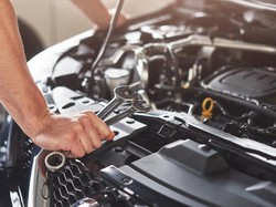 8 Komponen Mobil yang Wajib Dicek Sebelum Pergi Liburan