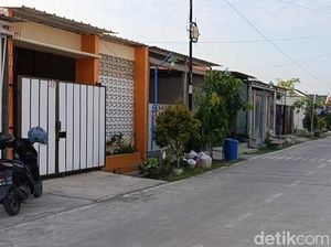Kesaksian Ketua RT Saat Densus Kepung Rumah Terduga Teroris di Demak Kesaksian Ketua RT Saat Densus Kepung Rumah Terduga Teroris di Demak