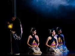 Video Malam Minggu Antimainstream: Nonton Wayang Orang