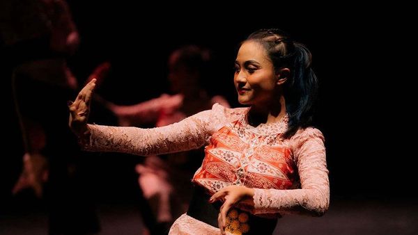 Mengenal Tradisi Menuak melalui Pagelaran NUJUH