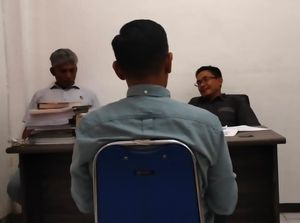 Cabup Farin Dipanggil Bawaslu Terkait Dugaan Kampanye di Aula Kantor Bupati