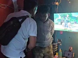 Lagi Asyik Nonton Upin-Ipin, Pengedar Sabu di Bogor Ditangkap Polisi