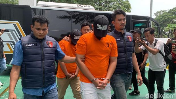 Polisi menggagalkan pengiriman pekerja migran ilegal ke Qatar dan China