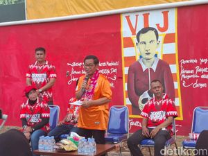 Pramono Janji Perbaiki Stadion VIJ Petojo Jakpus: Jadi Basecamp Persija