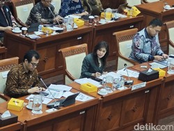 Menkomdigi Meutya Mau Koneksi Internet RI Kencang dan Merata