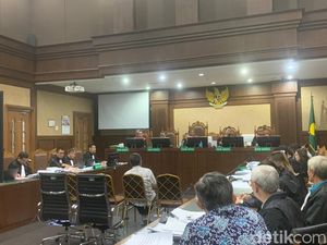 Saksi Ungkap Budi Said Terima Emas 100 Kg, Padahal Baru Bayar 41 Kg Saksi Ungkap Budi Said Terima Emas 100 Kg, Padahal Baru Bayar 41 Kg