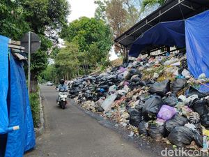 Founder Sedekah Sampah: Perlu Ubah Mindset Atasi Problem Sampah di Jogja Founder Sedekah Sampah: Perlu Ubah Mindset Atasi Problem Sampah di Jogja