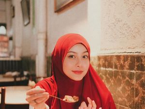 Awkarin Serahkan Uang Saku Rp 10 Juta dari Hanania Travel ke Polisi
