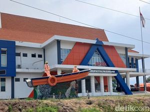 Distribusi Air Bersih di Kab Pasuruan Dikurangi Sejak Hujan Mulai Turun Distribusi Air Bersih di Kab Pasuruan Dikurangi Sejak Hujan Mulai Turun