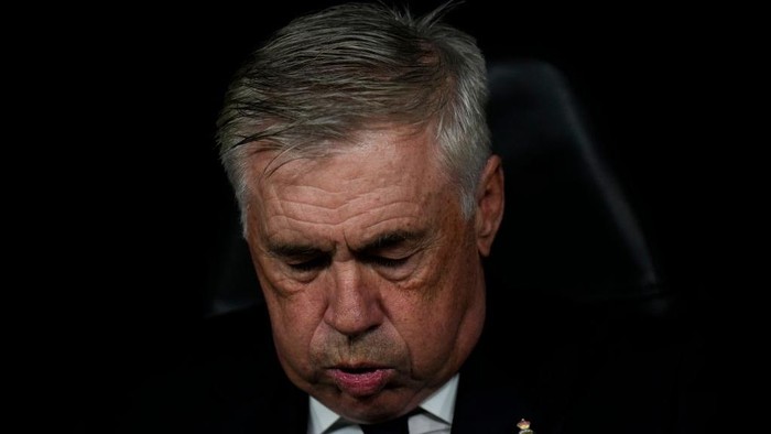 MADRID, SPAIN - NOVEMBER 05: Carlos Ancelotti head coach of Real Madrid C.F. reacts prior the game the UEFA Champions League 2024/25 League Phase MD4 match between Real Madrid C.F. and 	AC Milan at Estadio Santiago Bernabeu on November 05, 2024 in Madrid, Spain. (Photo by Diego Souto/Getty Images)
