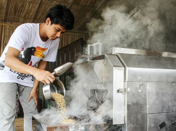 Harum Nikmat Kopi Rempah Khas Kalimantan Tengah