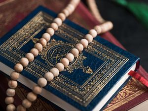 Tafsir Surah Al-Anam Ayat 103 tentang Penglihatan Manusia yang Terbatas Tafsir Surah Al-Anam Ayat 103 tentang Penglihatan Manusia yang Terbatas