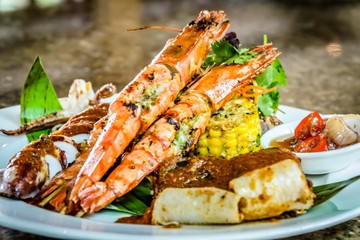 Doyan Seafood? Ini Jenis Seafood Paling Sehat dan Tidak