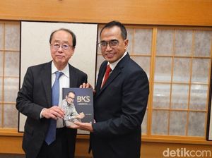 Eks Penasihat PM Jepang Bangga Budi Karya Terima Bintang Jasa: Teman Baik Saya Eks Penasihat PM Jepang Bangga Budi Karya Terima Bintang Jasa: Teman Baik Saya