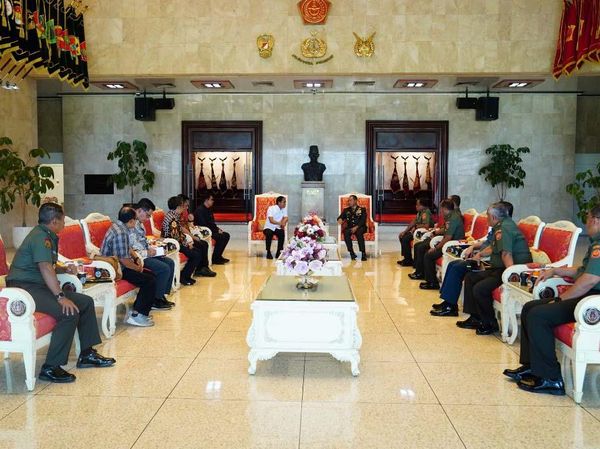 Menhut-Panglima TNI Bertemu Bahas Penjagaan dan Rehabilitasi Hutan
