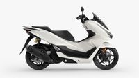 Lihat Lebih Dekat Honda PCX Model 2025