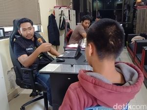 Pengamen di Pangkep Tikam ODGJ Ditangkap Saat Kabur ke Makassar Pengamen di Pangkep Tikam ODGJ Ditangkap Saat Kabur ke Makassar