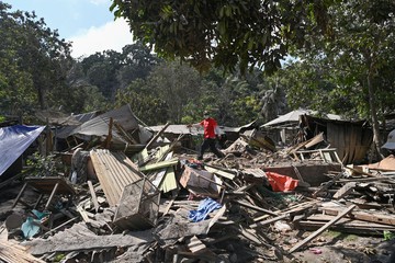 Neraka di Bumi: Pemukiman Lenyap dalam Amukan Gunung Lewotobi